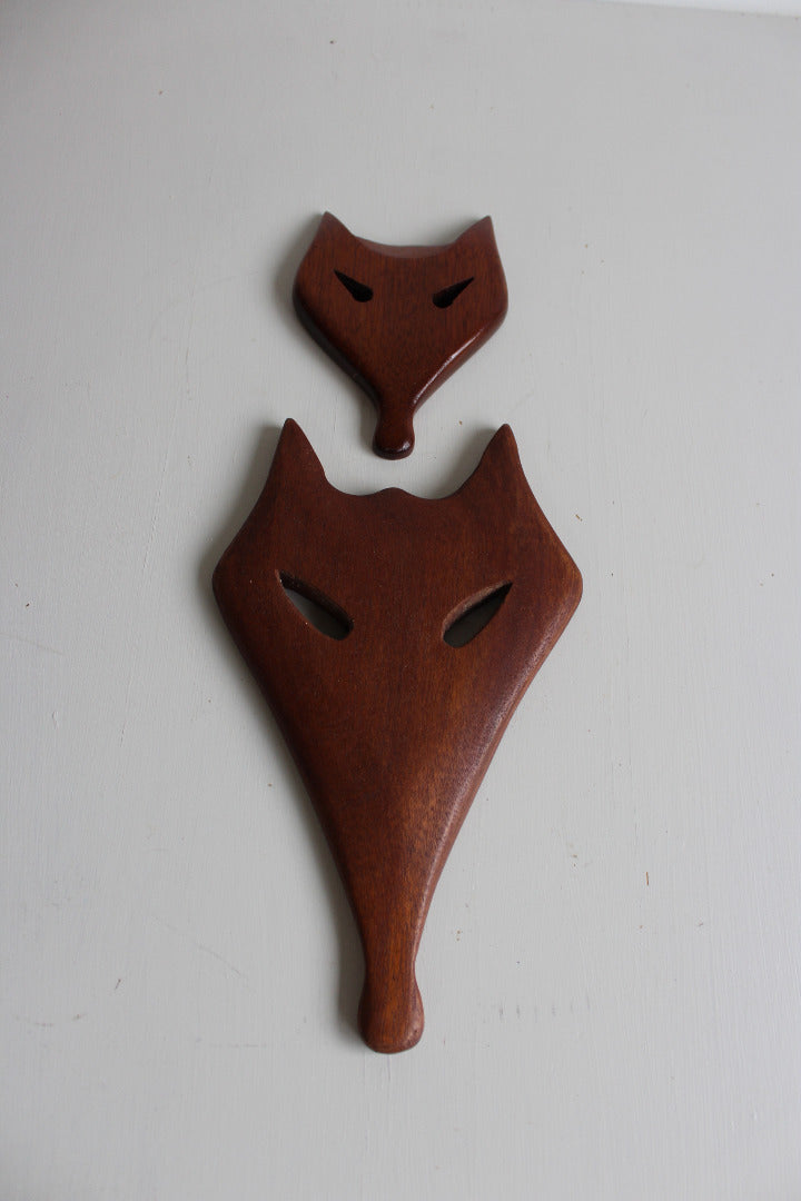 Pair Retro Fox Wall Plaques - Kernow Furniture