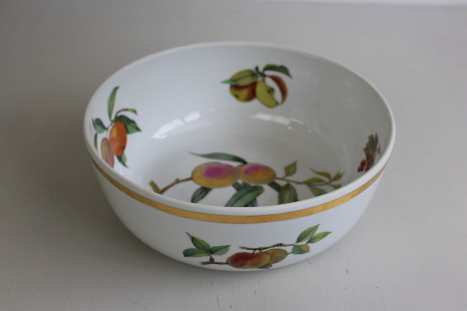 Royal Worcester Evesham Large Fruit Bowl - Kernow Furniture