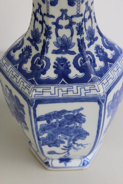 Hexagonal Oriental Blue & White Vase - Kernow Furniture