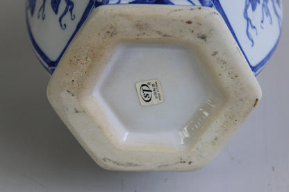 Hexagonal Oriental Blue & White Vase - Kernow Furniture