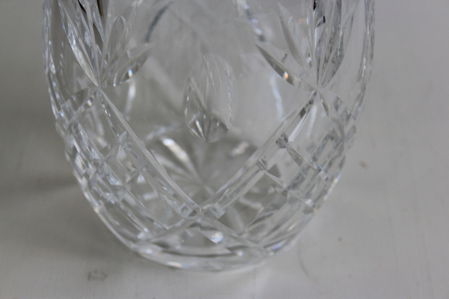 Quality Cut Glass Decanter - Kernow Furniture