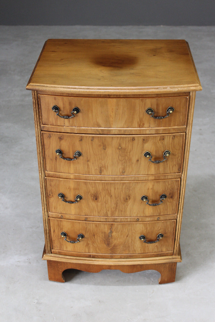 Small Reproduction Chest of Drawers - Kernow Furniture