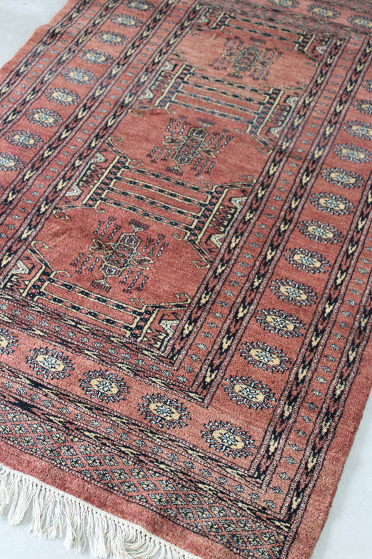 Vintage Eastern Wool Rug - Kernow Furniture
