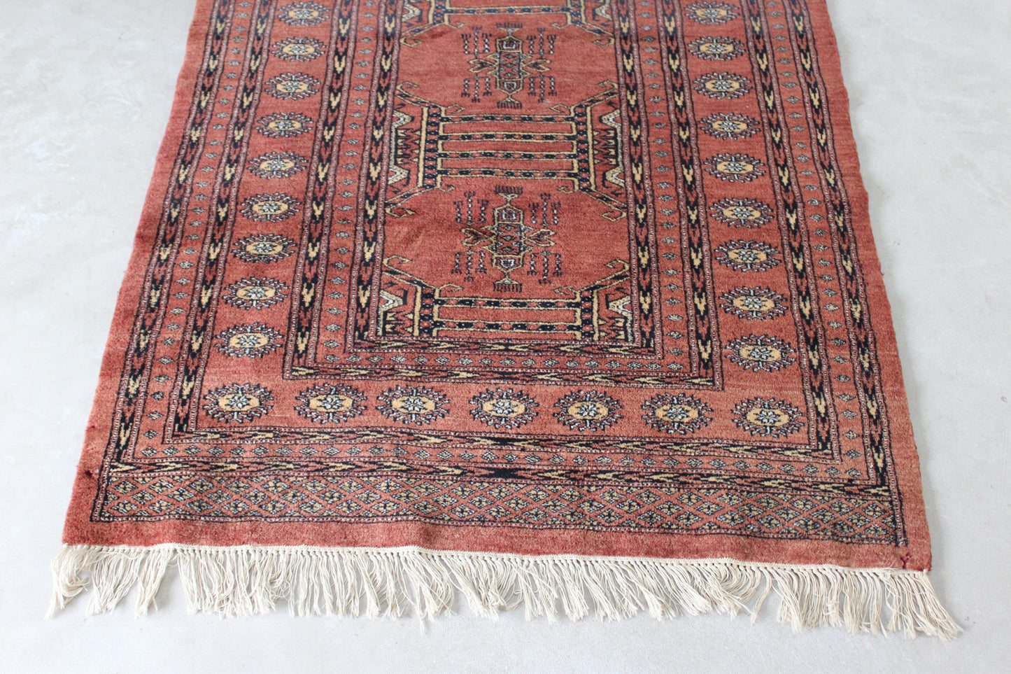 Vintage Eastern Wool Rug - Kernow Furniture