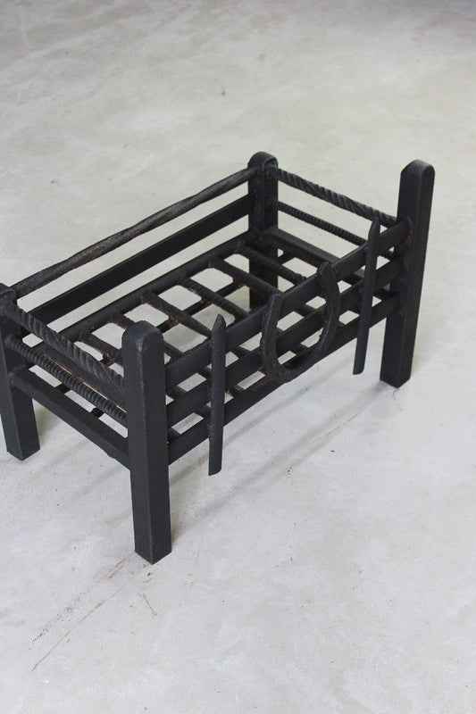 Horse Shoe Rustic Cast Iron Fire Basket - Kernow Furniture