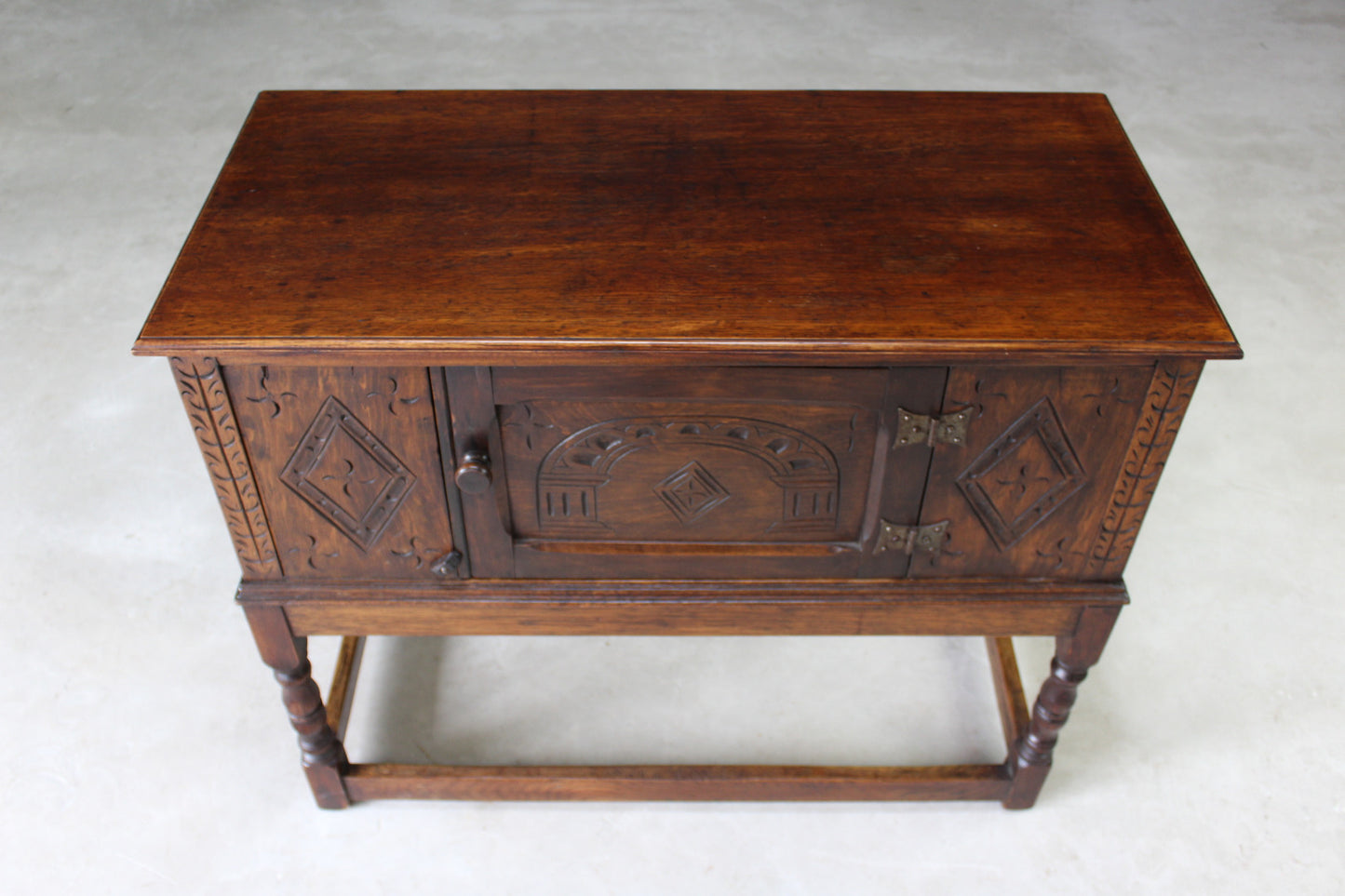Small 17th Century Style Oak Side Cupboard - Kernow Furniture