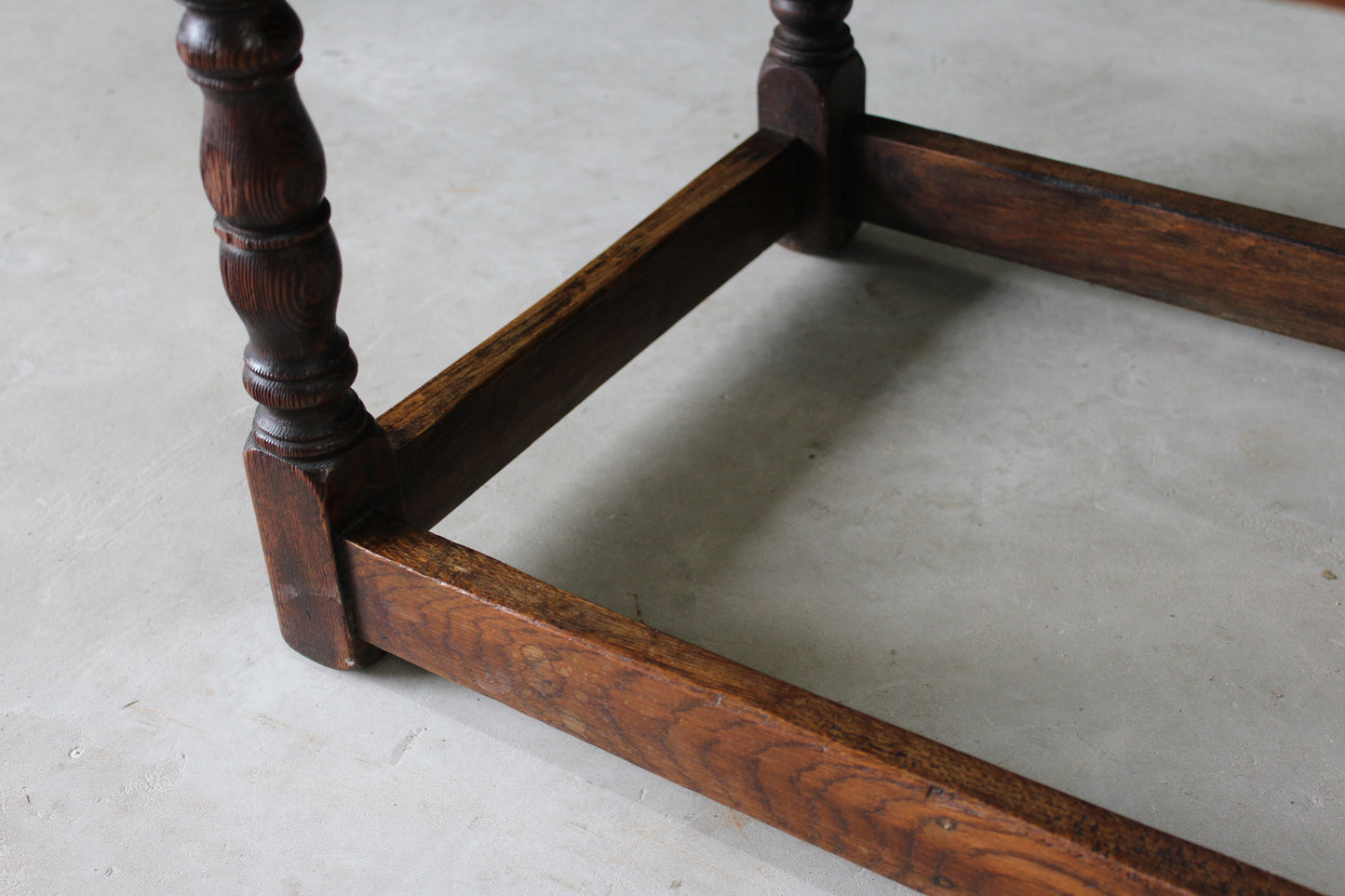 Small 17th Century Style Oak Side Cupboard - Kernow Furniture