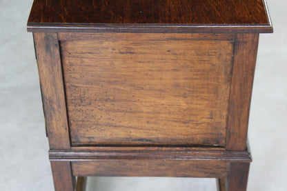 Small 17th Century Style Oak Side Cupboard - Kernow Furniture