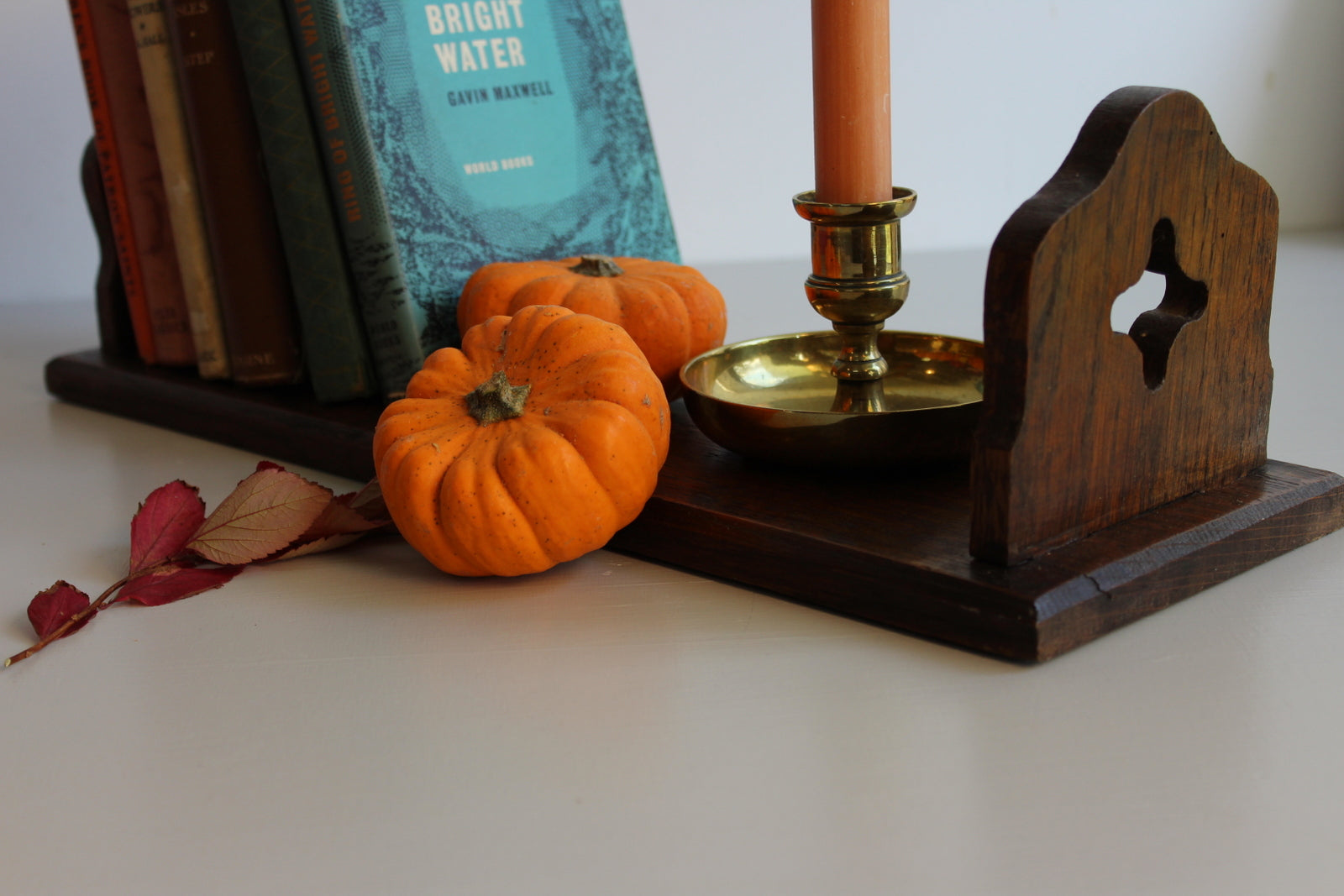 Vintage Oak Book Trough - Kernow Furniture