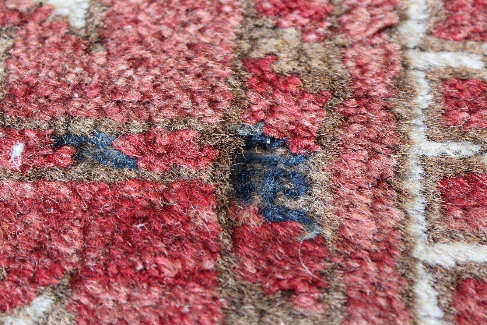 Dowlatabad Red Afghan Rug - Kernow Furniture