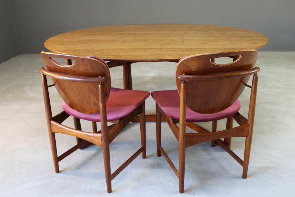 Peter Hvidt & Orla Molgaard-Nielsen Retro Teak Dining Table - Kernow Furniture