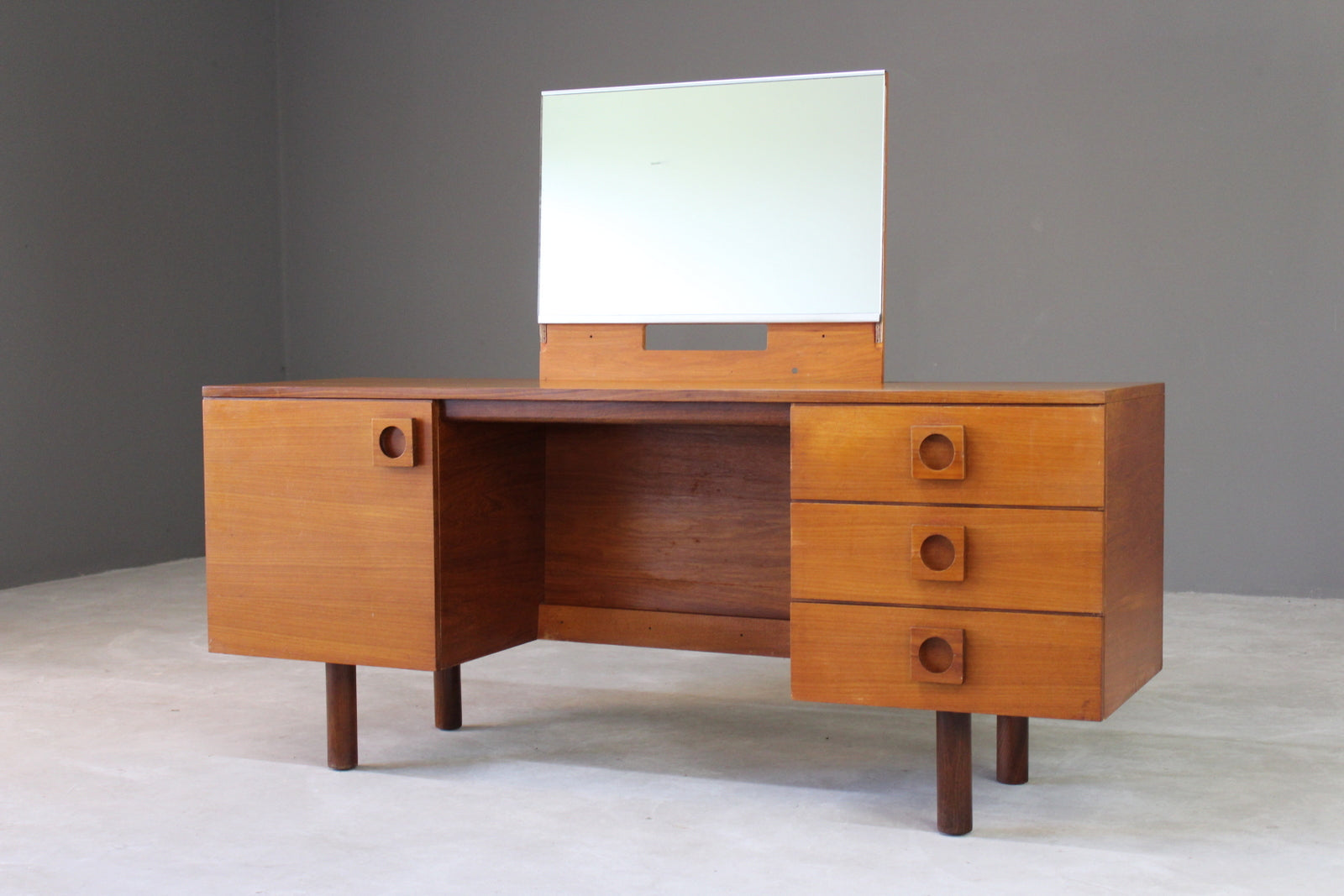 Retro Uniflex Teak Dressing Table - Kernow Furniture