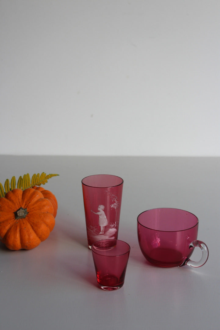 3 Pieces Cranberry Glass - Kernow Furniture