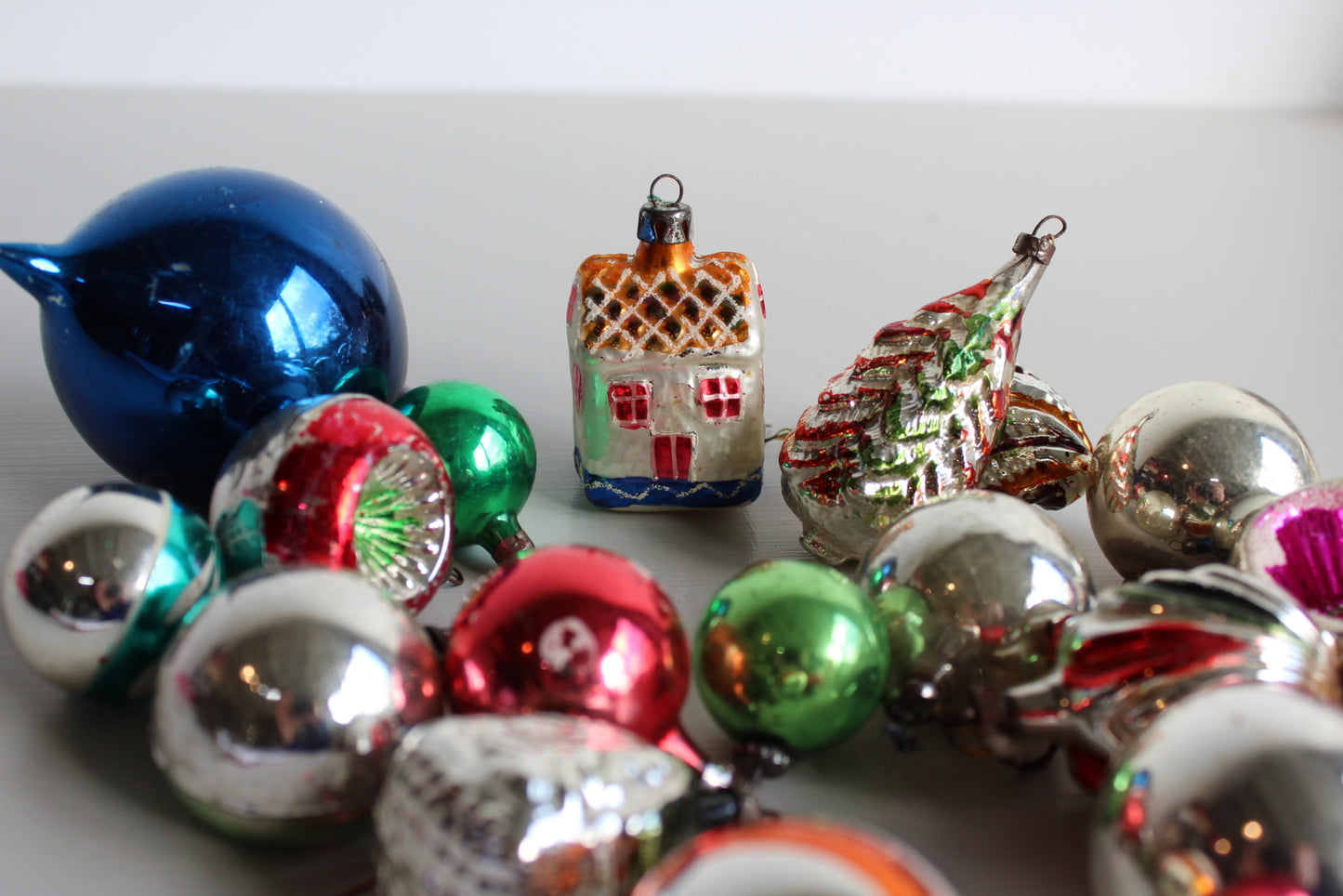 Vintage Collection Glass Christmas Tree Decorations - Kernow Furniture
