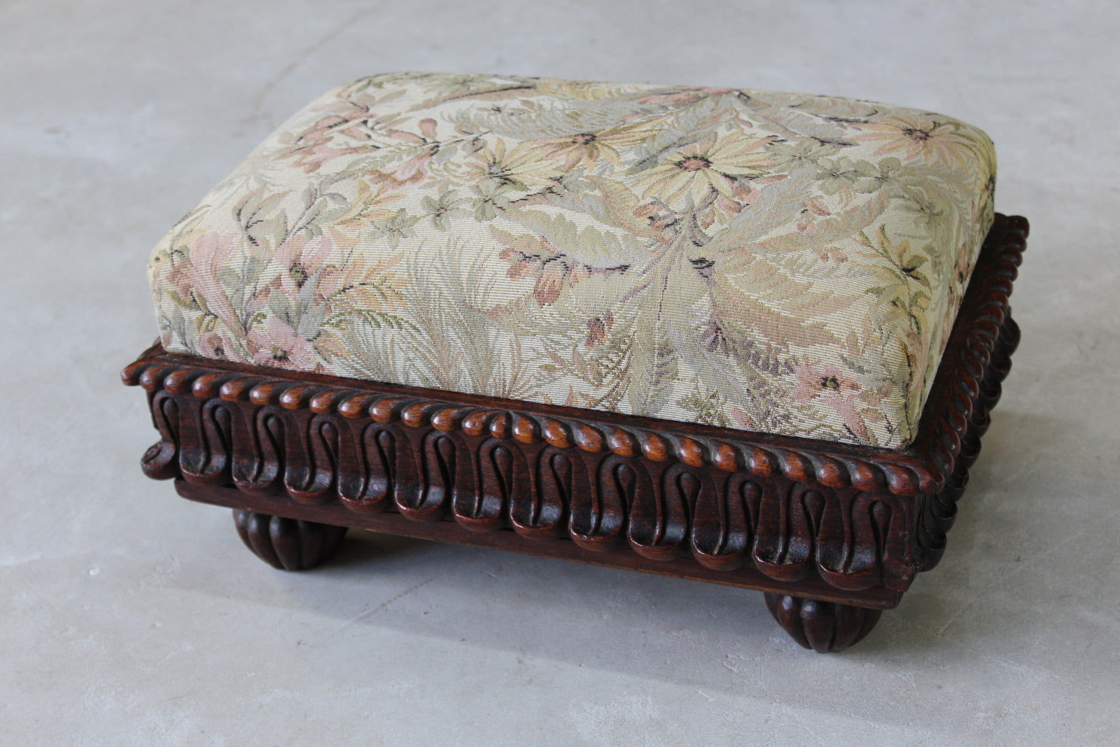 Vintage Traditional Small Footstool - Kernow Furniture