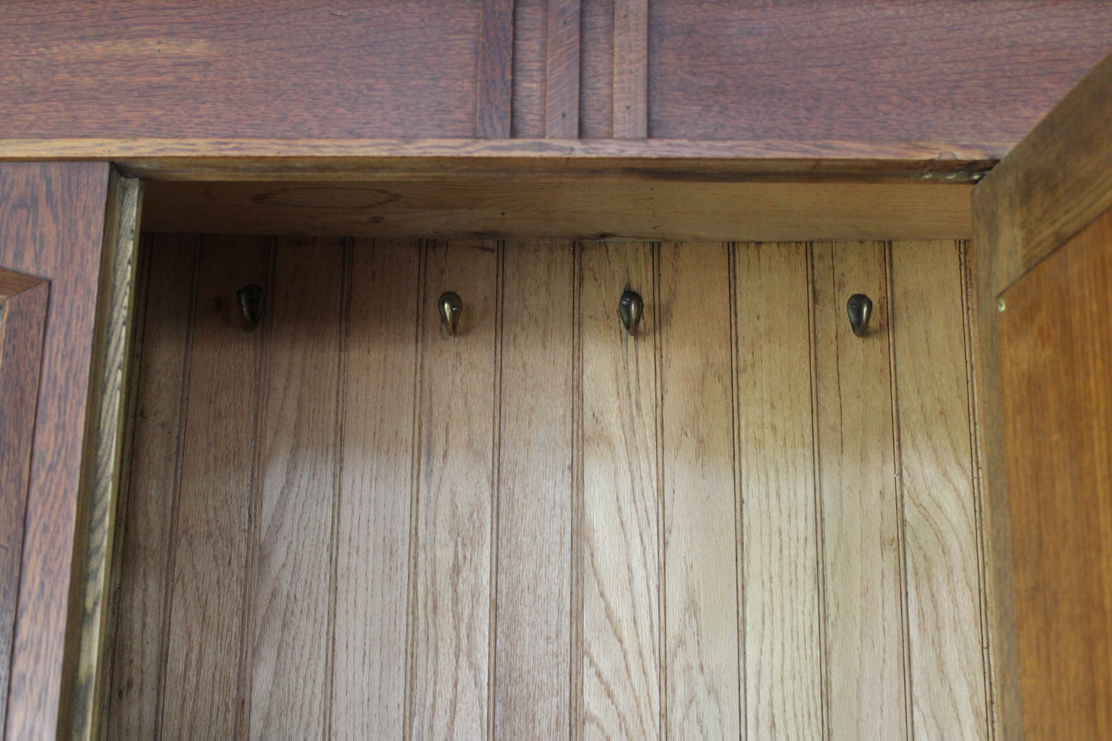 Oak Arts & Crafts Wardrobe Hall Robe - Kernow Furniture