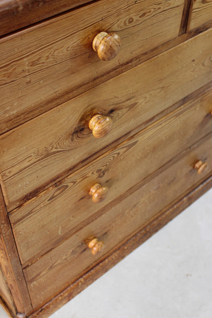 Rustic Pine Chest Of Drawers - Kernow Furniture