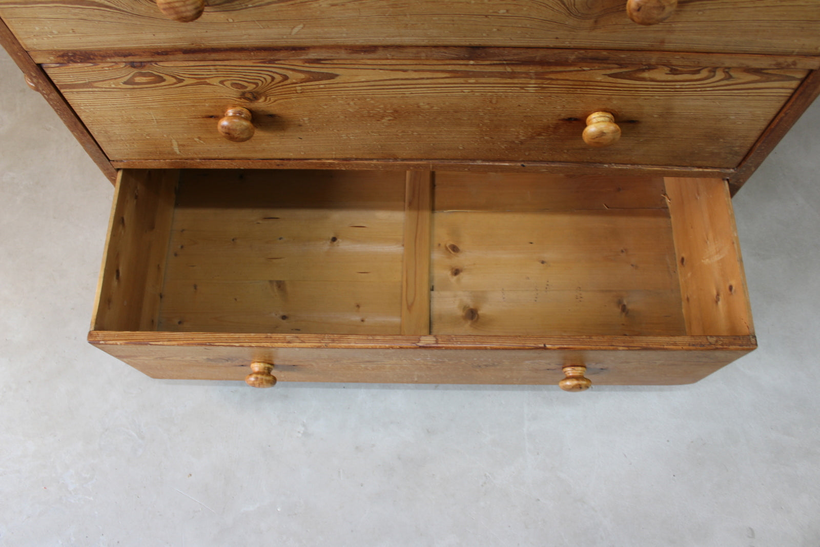 Rustic Pine Chest Of Drawers - Kernow Furniture