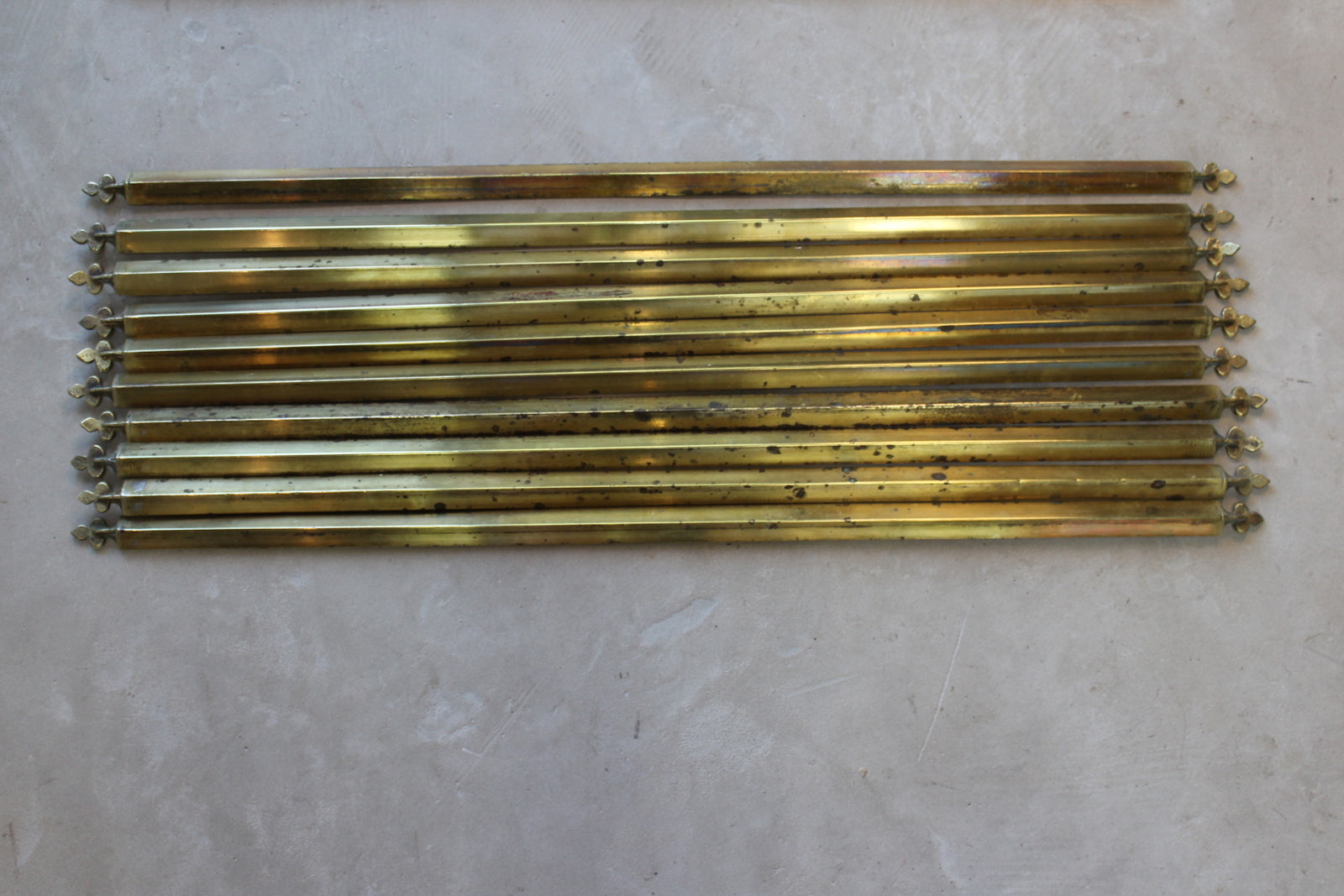 10 Antique Brass Stair Rods - Kernow Furniture