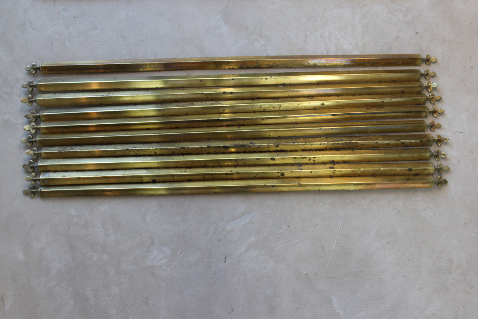 10 Antique Brass Stair Rods - Kernow Furniture