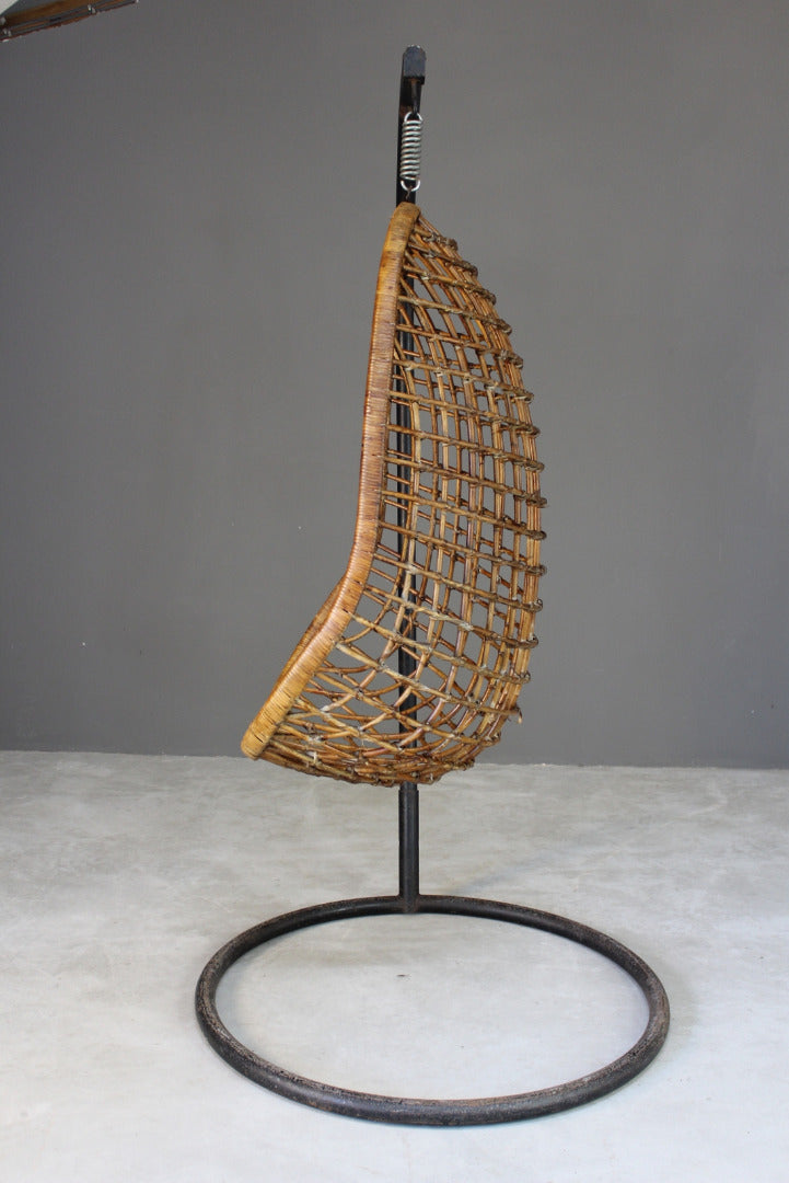 Retro Bamboo Hanging Chair - Kernow Furniture