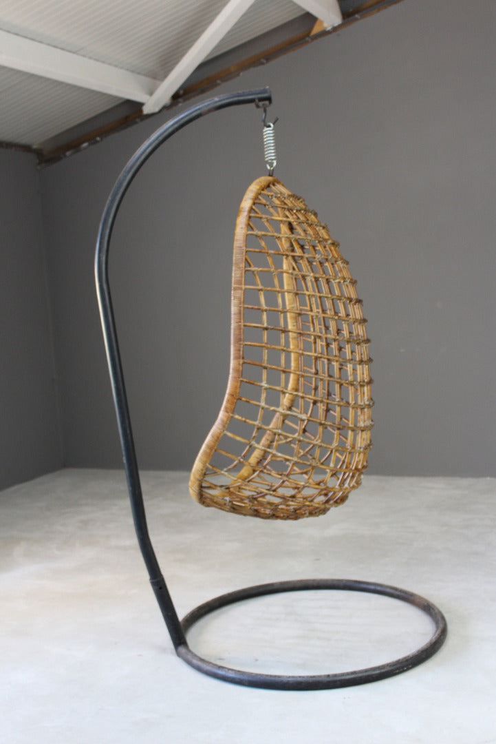 Retro Bamboo Hanging Chair - Kernow Furniture