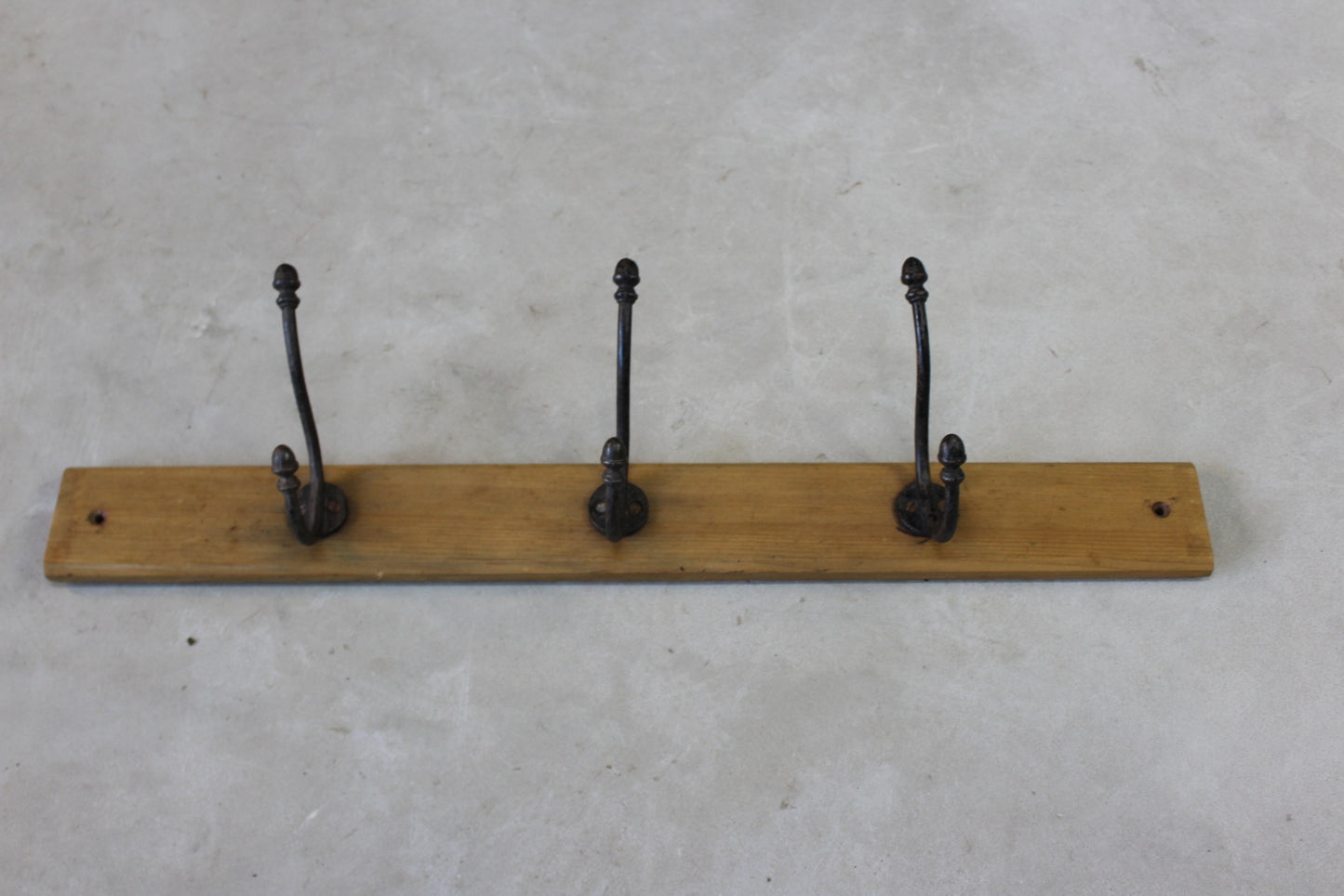 Single Vintage Cast Iron Coat Hooks - Kernow Furniture