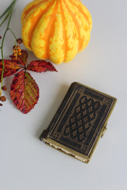 Vintage Leather Bound Prayer Book - Kernow Furniture