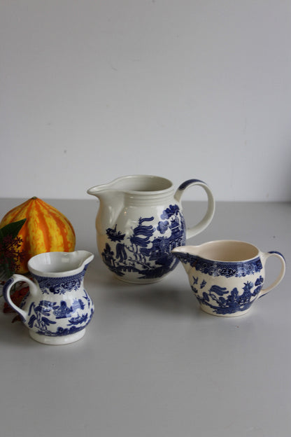 3 Blue & White Willow Jugs - Kernow Furniture