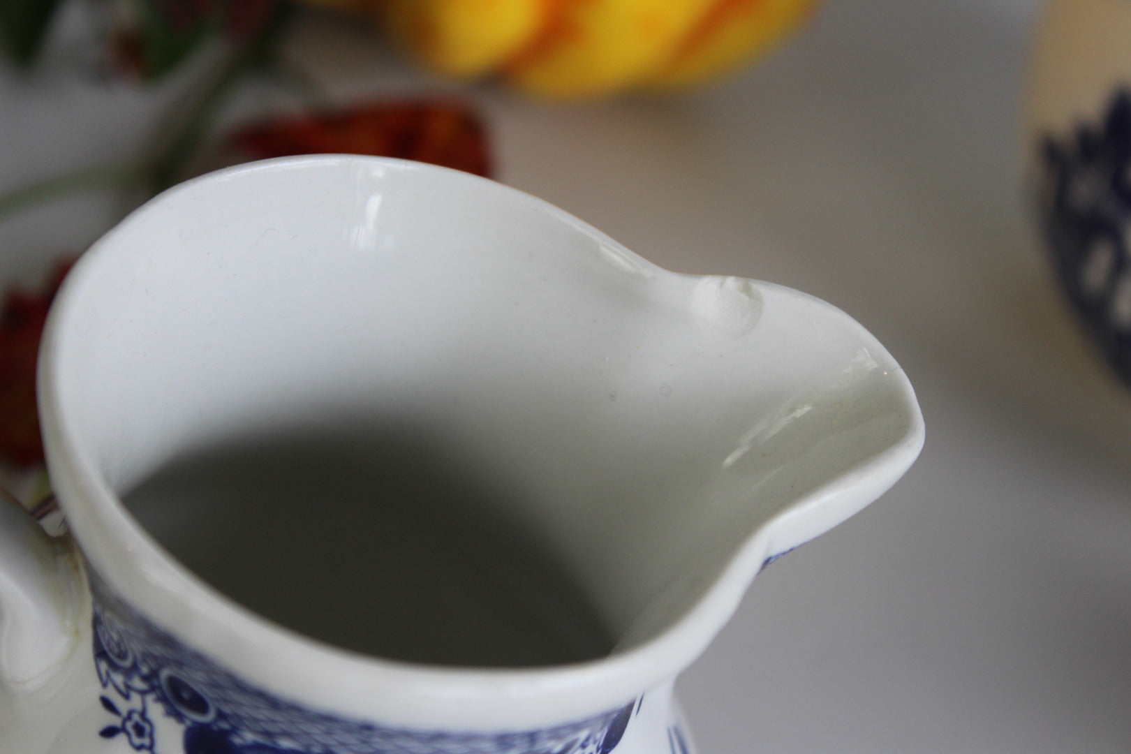 3 Blue & White Willow Jugs - Kernow Furniture