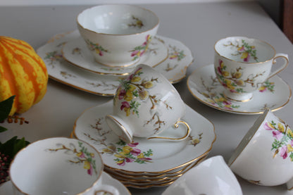 Stanley Bone China Tea Set - Kernow Furniture