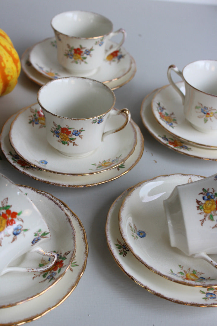 Vintage Floral Cups & Saucers - Kernow Furniture