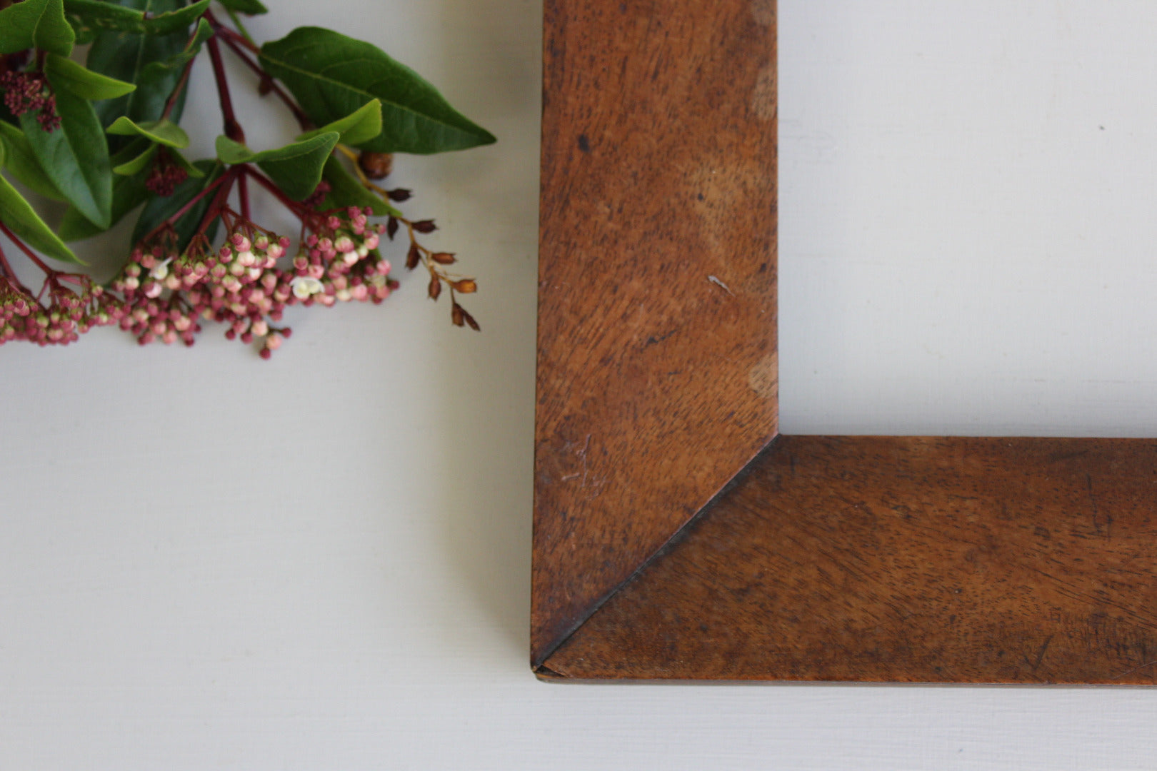 Walnut Veneered Picture Frame - Kernow Furniture