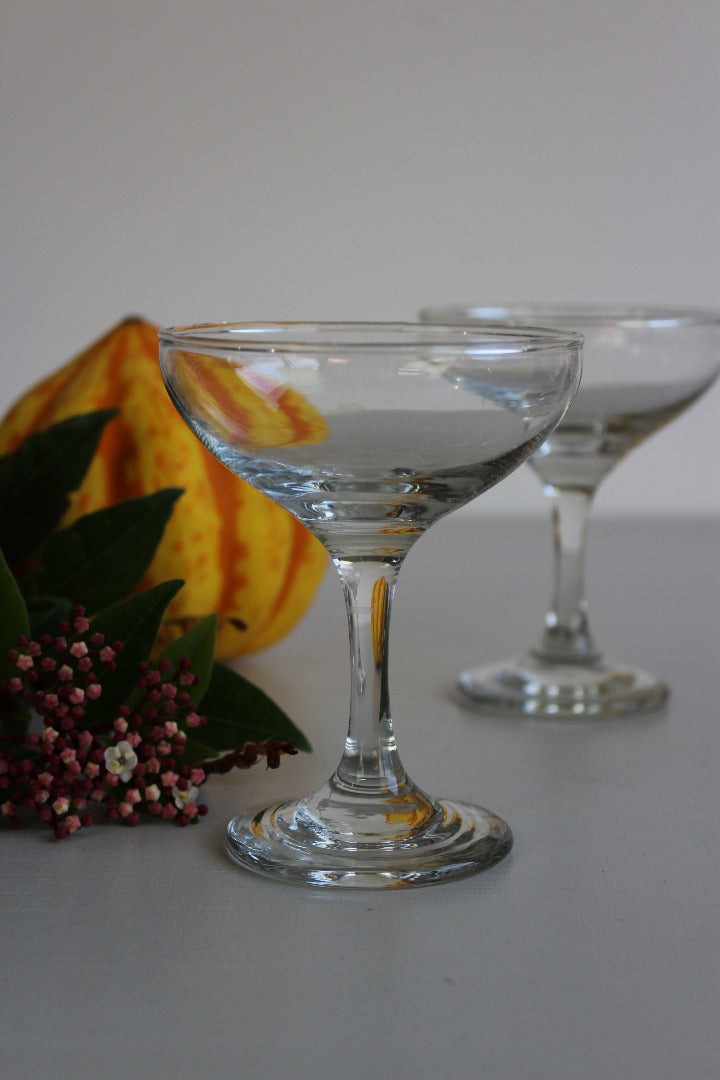 4 Vintage Champagne Saucer Glasses - Kernow Furniture