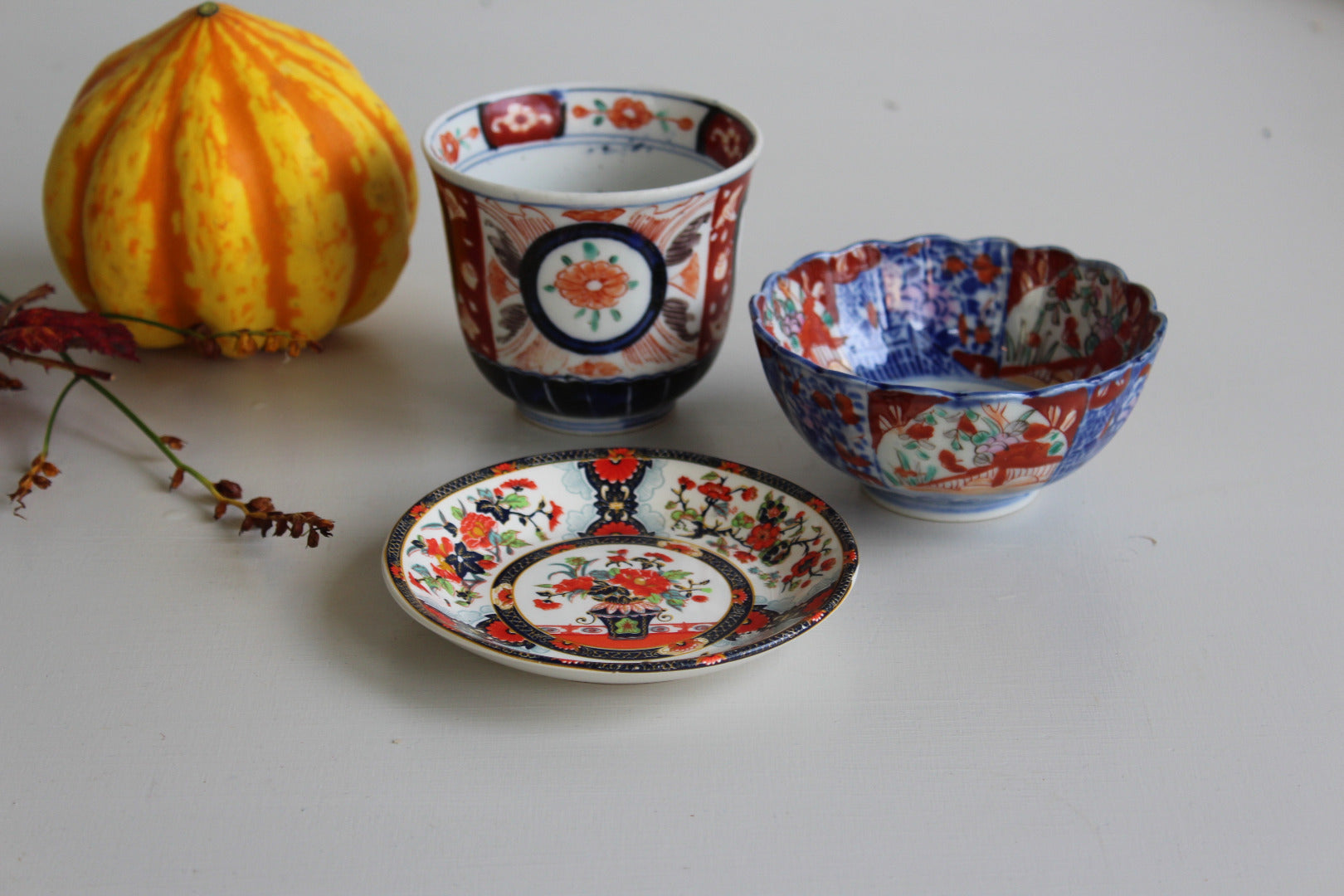 3 x Imari Bowls & Dish - Kernow Furniture