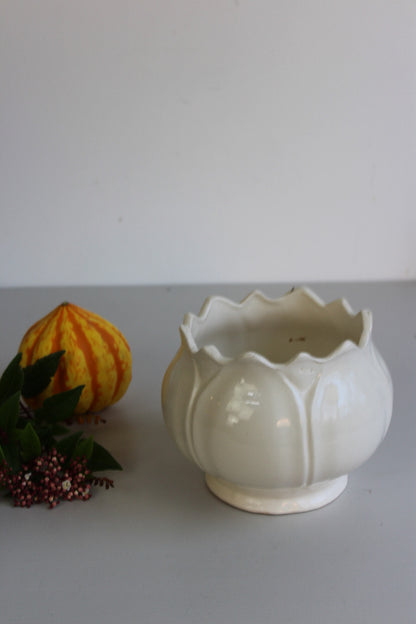 Vintage White Planter - Kernow Furniture