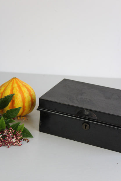 Vintage Black Tin - Kernow Furniture