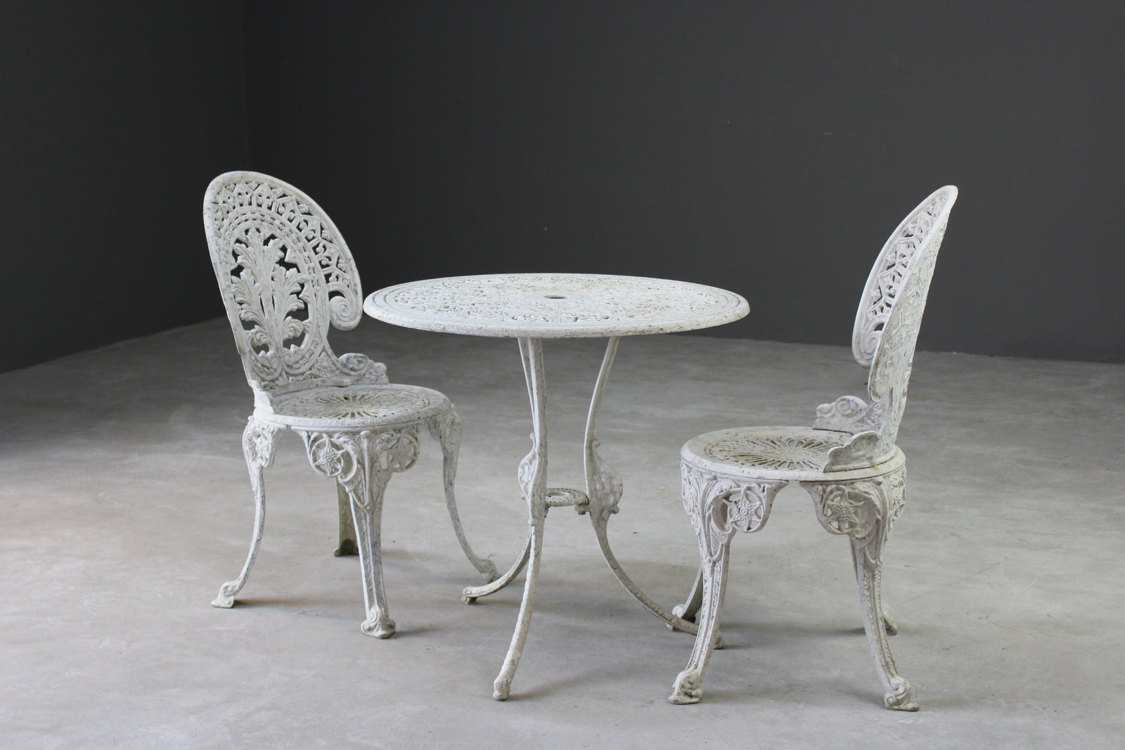 Aluminium Garden Table & Pair of Chairs - Kernow Furniture