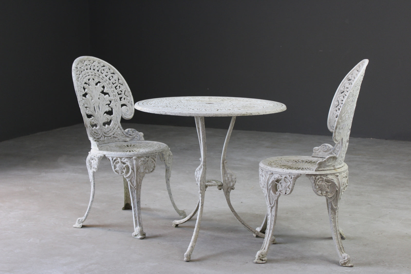 Aluminium Garden Table & Pair of Chairs - Kernow Furniture