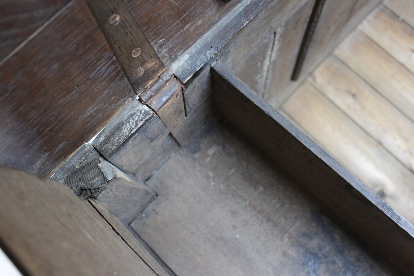 Antique 18th Century Oak Mule Chest - Kernow Furniture