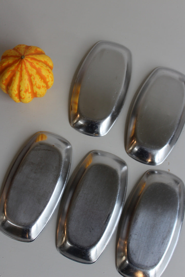 Retro Stainless Steel Trays - Kernow Furniture