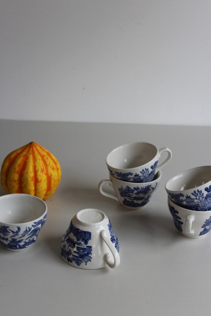 Blue & White Willow Cups - Kernow Furniture