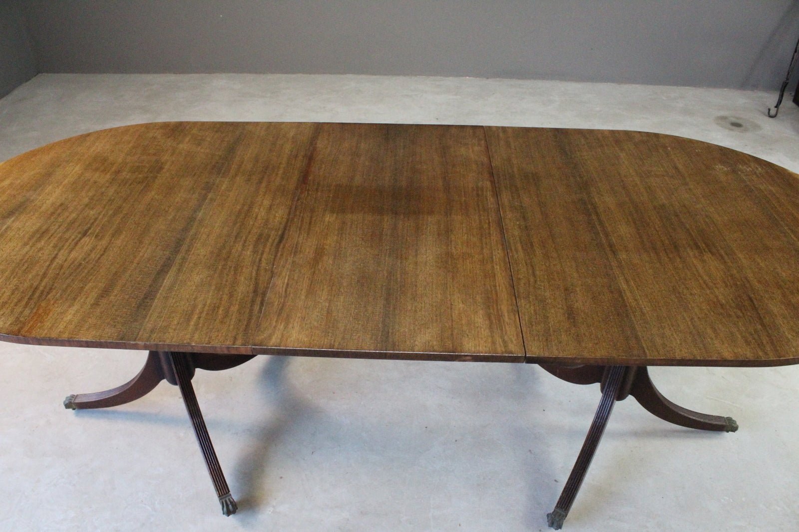 Reproduction Antique Style Dining Table - Kernow Furniture