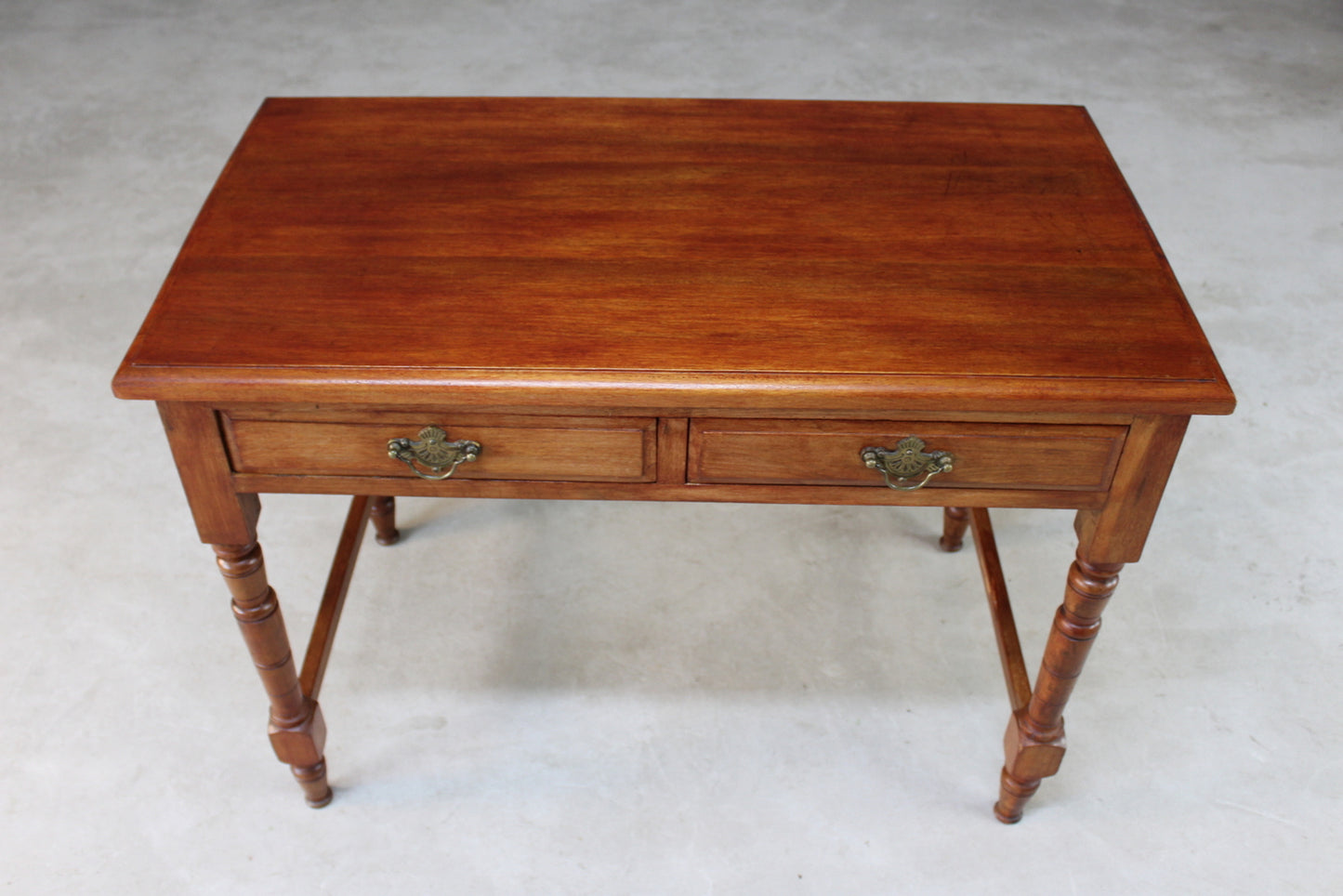 Edwardian Side Table - Kernow Furniture