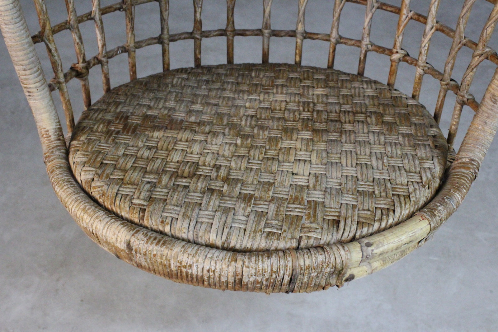 Retro Rattan Hanging Chair - Kernow Furniture