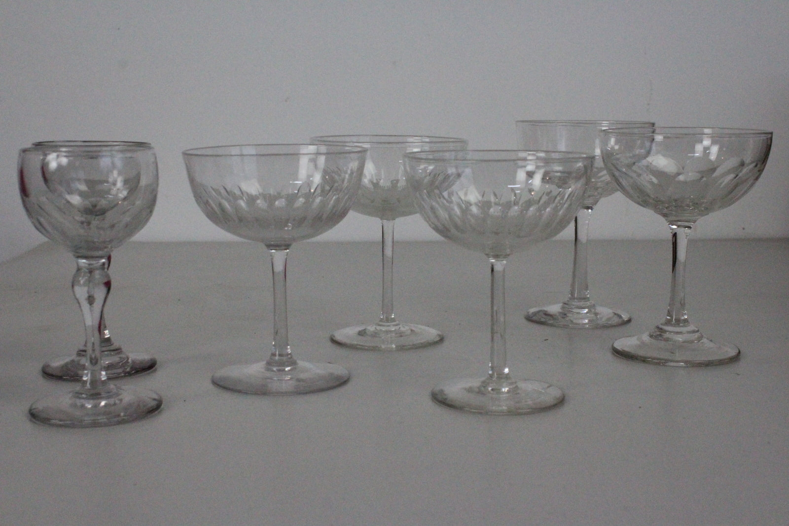 5 Vintage Champagne Coupe Glasses - Kernow Furniture