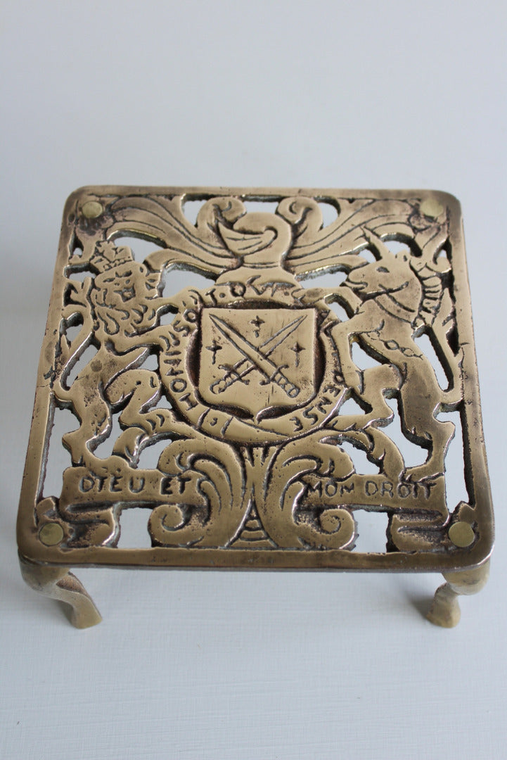 Vintage Brass Trivet Stand - Kernow Furniture