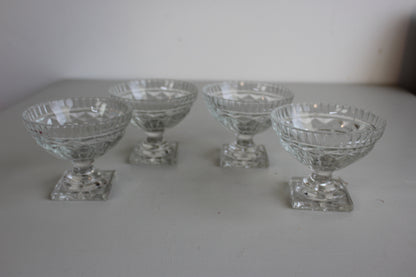 4 Vintage Glass Dessert Bowls - Kernow Furniture