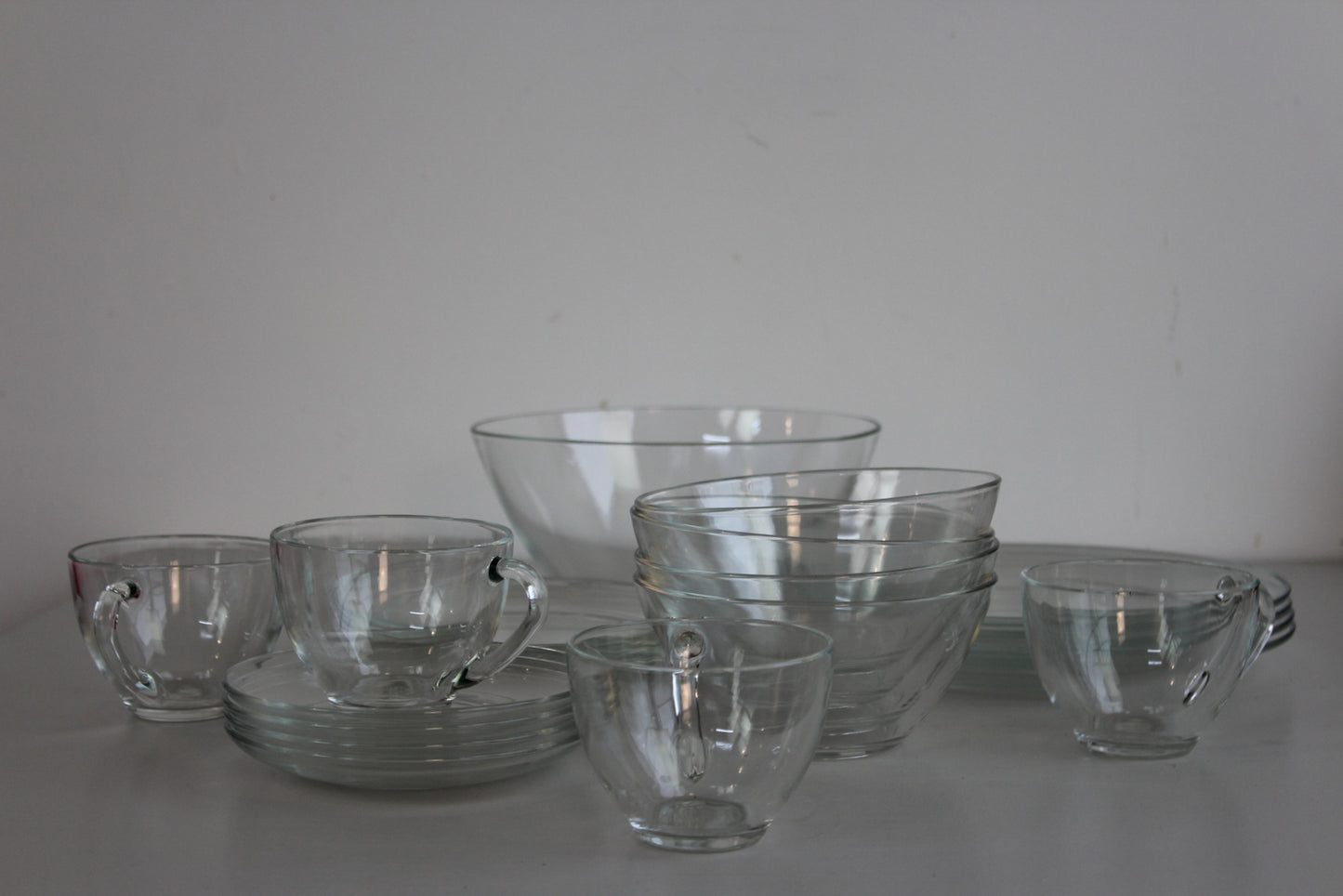 Arcoroc Glass Tea Set & Plates - Kernow Furniture