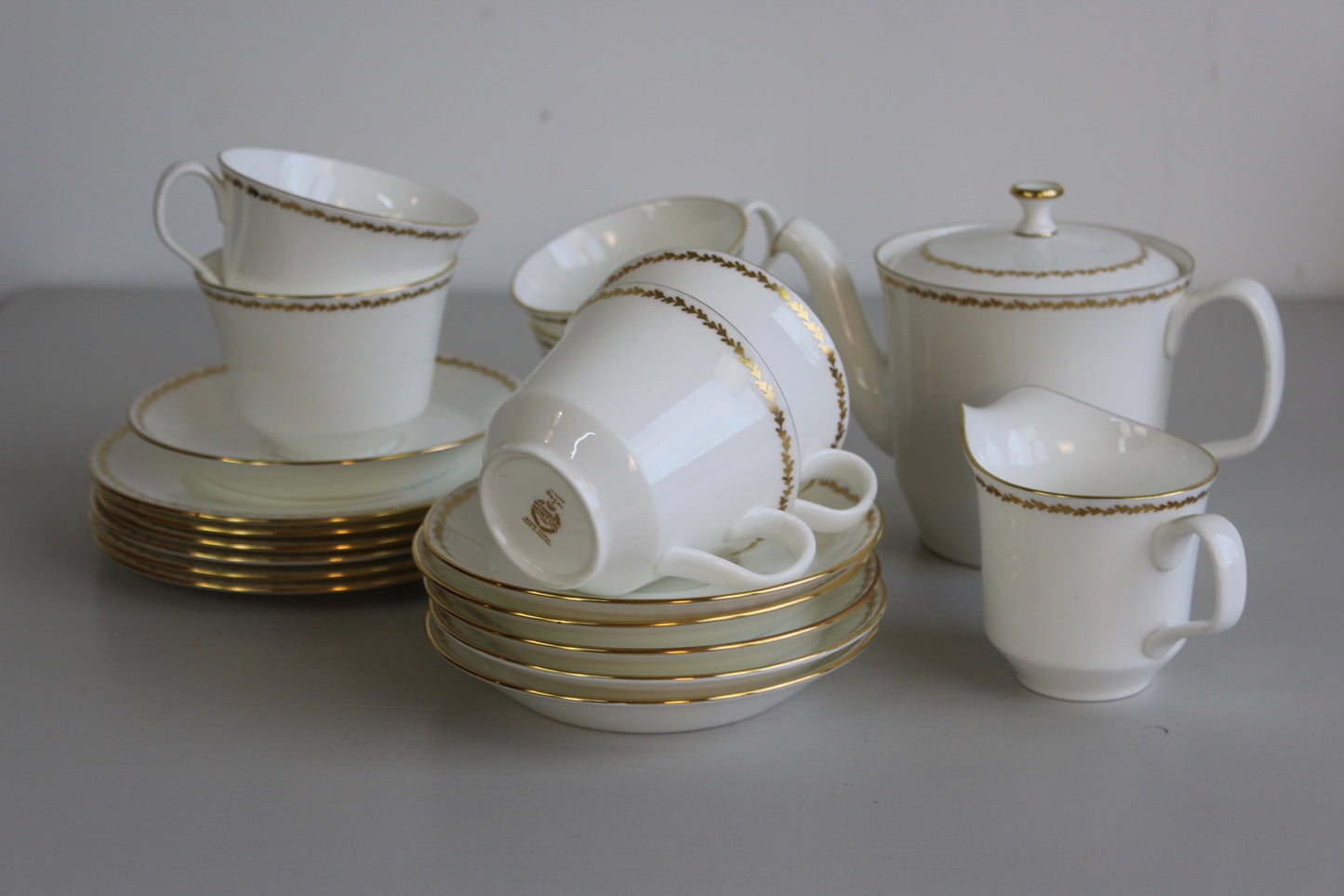 Minton Regal China Tea Set - Kernow Furniture